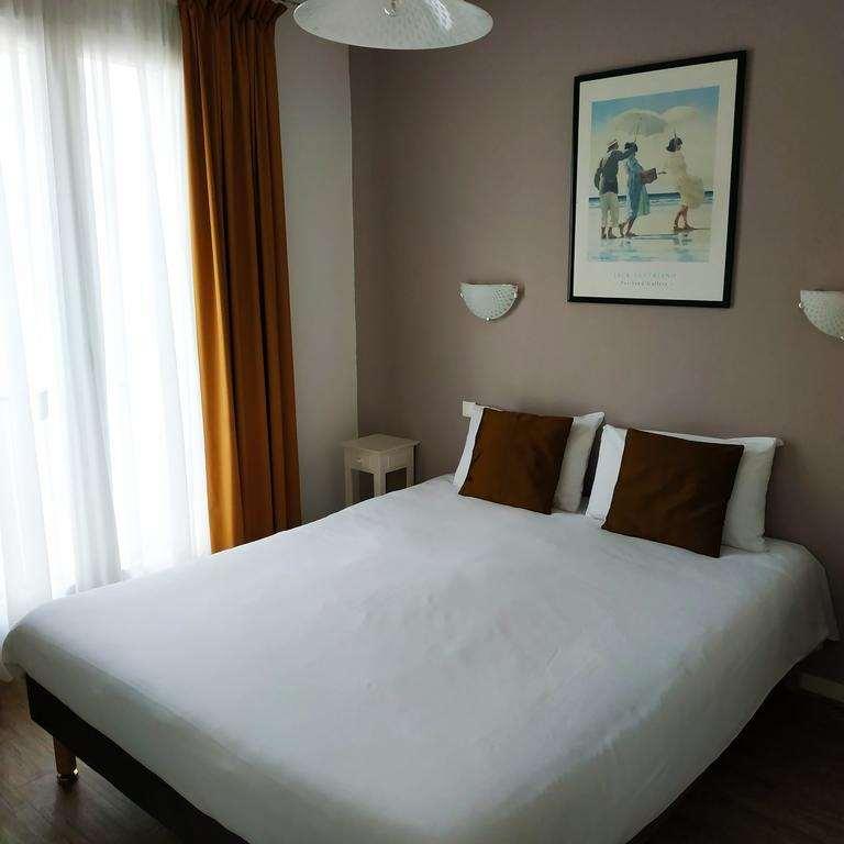 Brit Hotel Hermitage Royan Oda fotoğraf