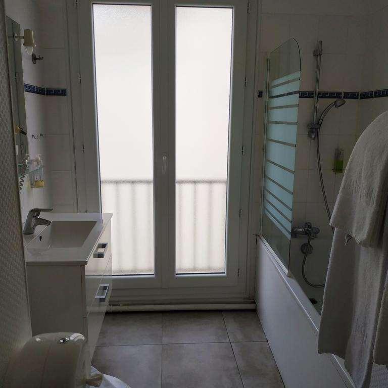 Brit Hotel Hermitage Royan Oda fotoğraf